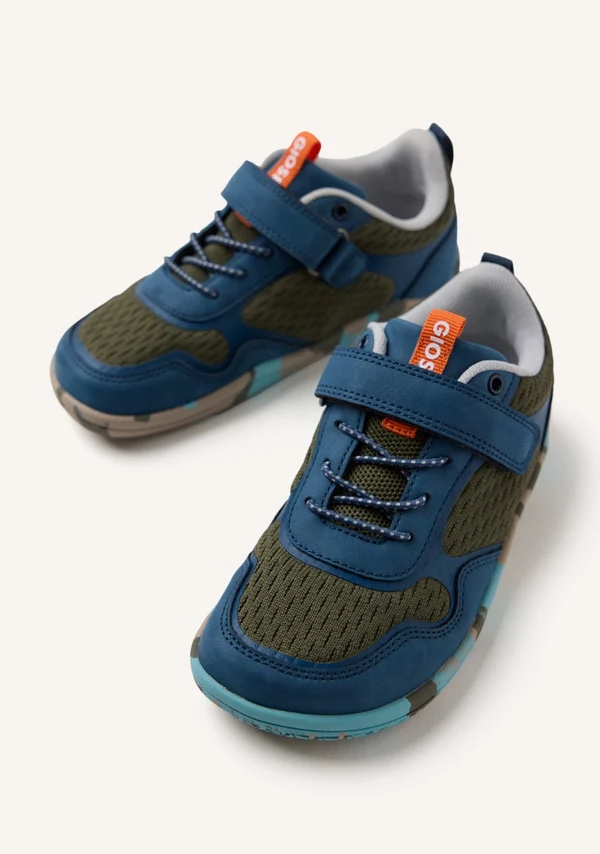 BAREFOOT V - Imagen 2